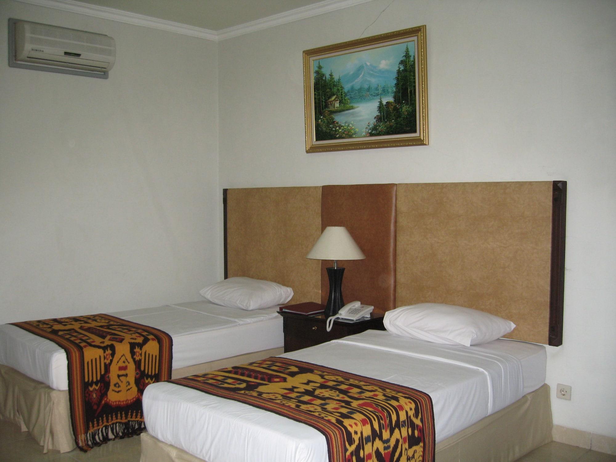 Serrata Hotel 3*